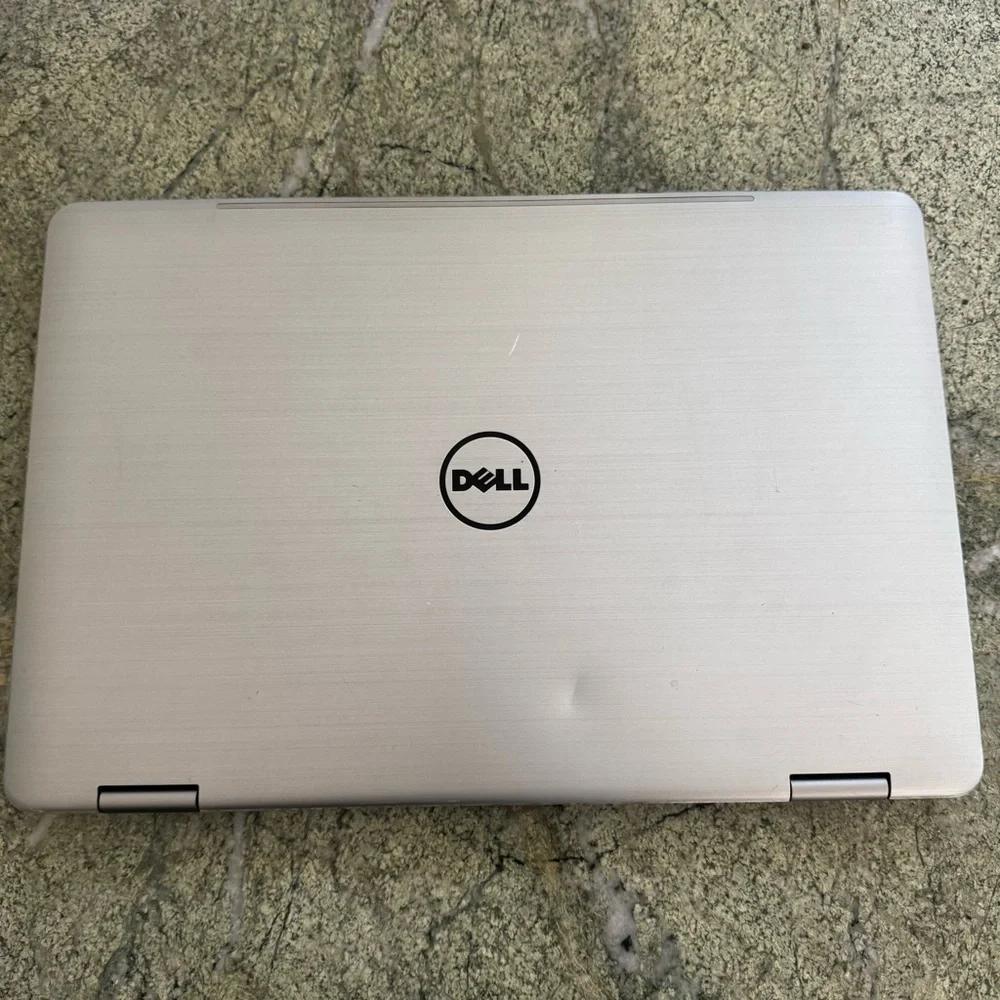 Dell Inspirion 17